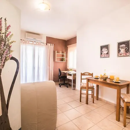 Mini Art Apartments Gerani  Exterior photo
